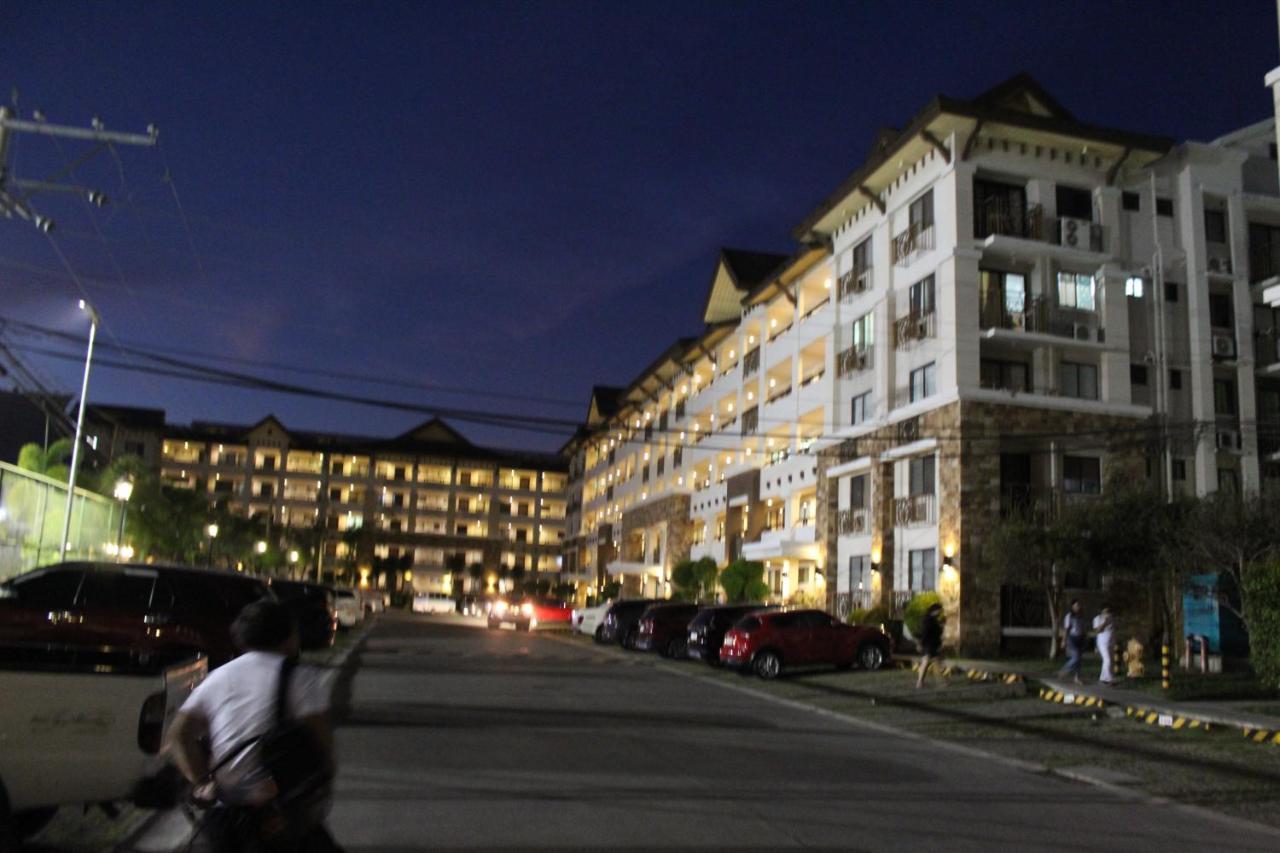 One Oasis A10 3Mins Walk Sm Mall,Free Pool - Wifi Davao Stadt Exterior foto